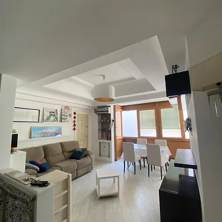 Palizzi 42 Apartman Nápoly