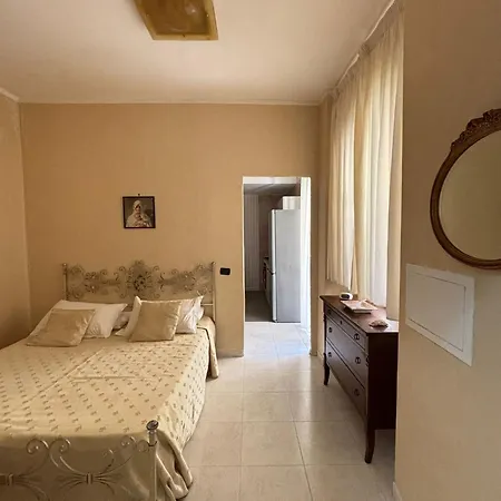 Appartamento Palizzi 42 Napoli